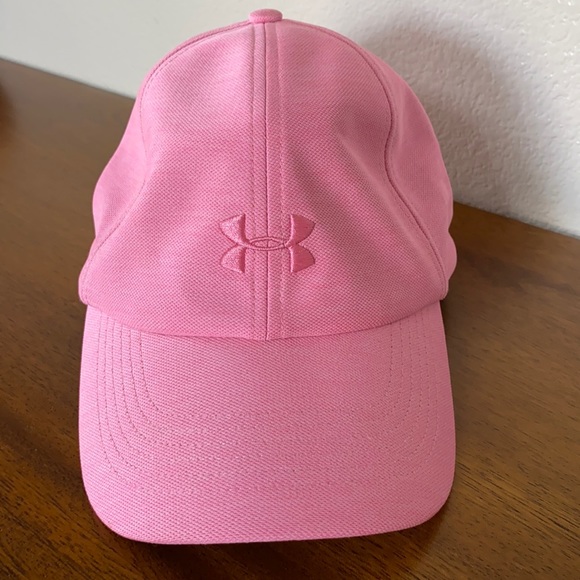Women’s Under Armour Hat - Picture 2 of 6